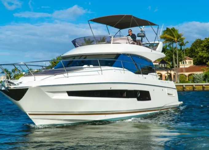 Sunseeker Manhattan 56