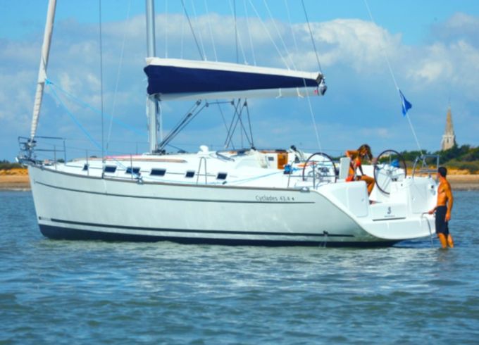 Bénéteau Cyclades 43.4