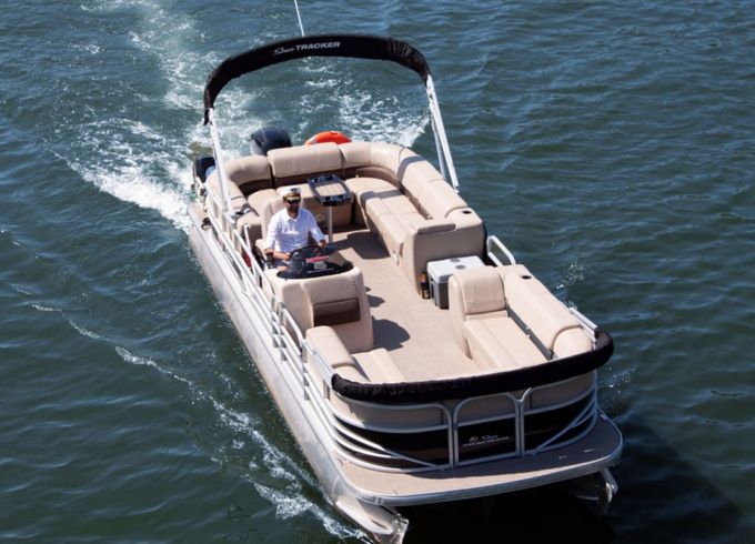 Southland Pontoon-boat