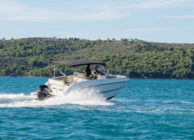 Quicksilver Activ 805