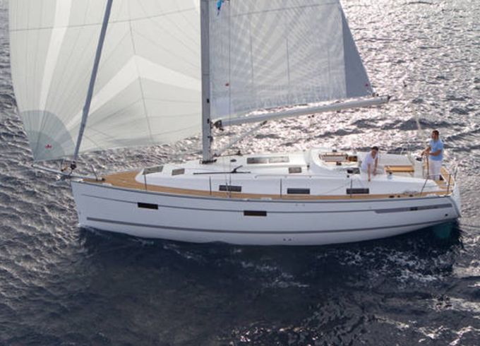 Bavaria Cruiser 36