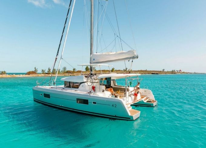 Lagoon 42