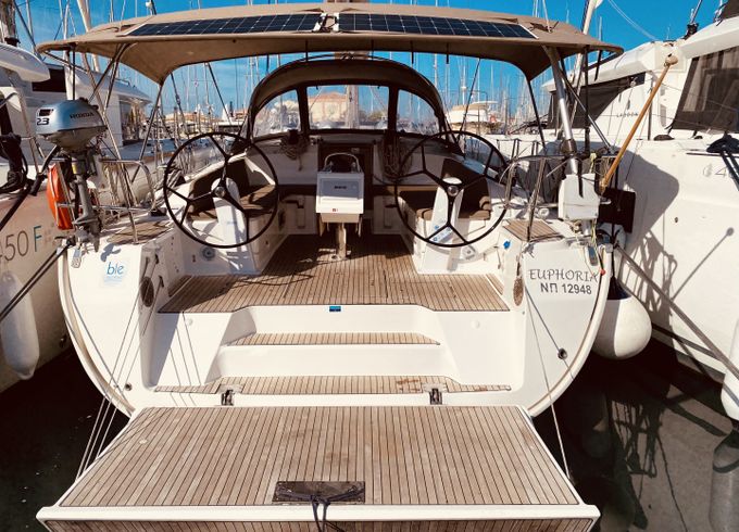 Bavaria Cruiser 46 Style