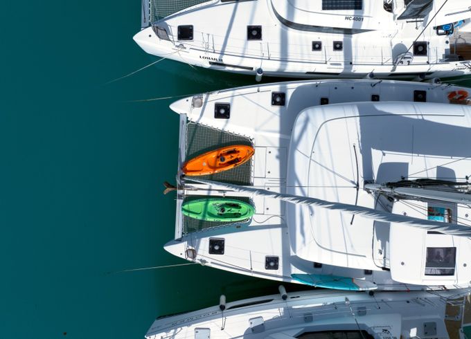 Lagoon 42