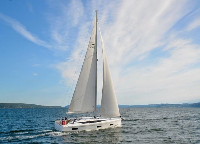 Bavaria C42