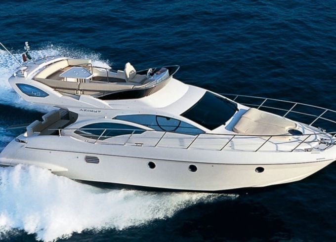 Azimut 43 Fly