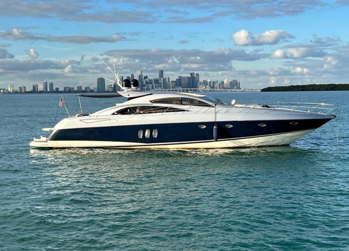 Sunseeker Predator 72