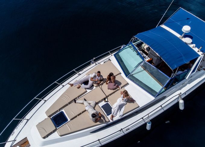 Sea Ray 390