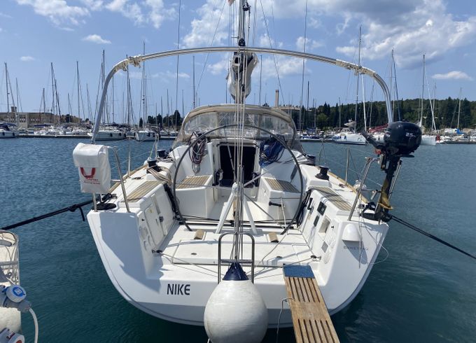 Bénéteau First 35