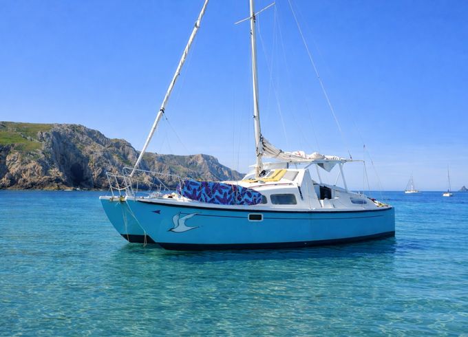 Heavenly Cruising Yachts LTD Twins 27