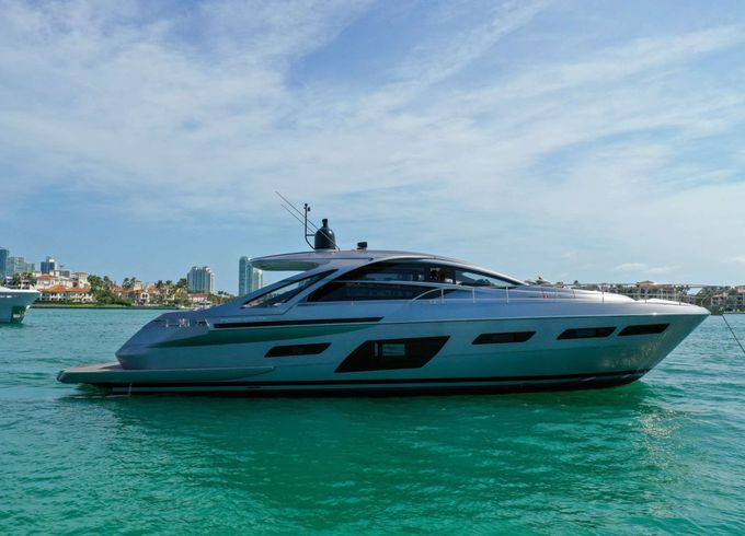 Pershing Amici