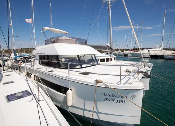Fountaine Pajot MY 37