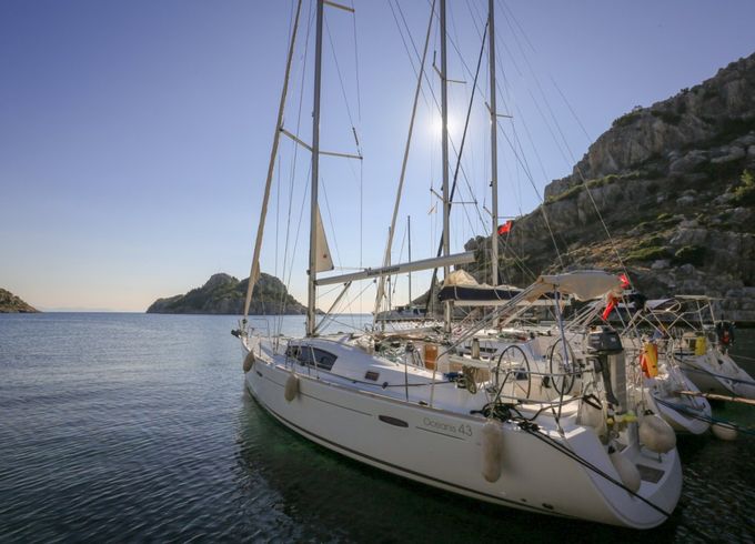Bénéteau Oceanis 43