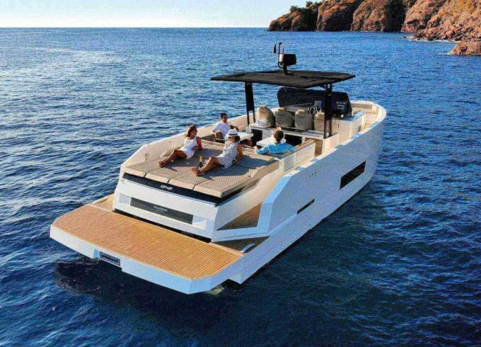 De Antonio D42 Open