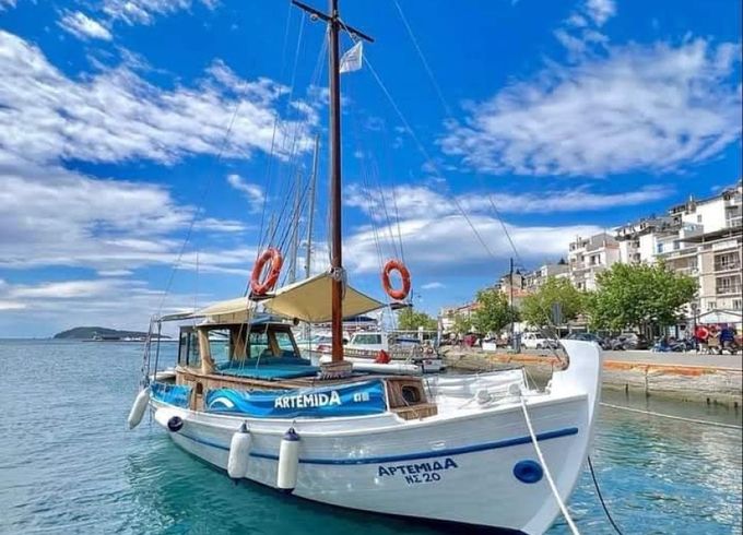 Traditional Wooden Boat 13M