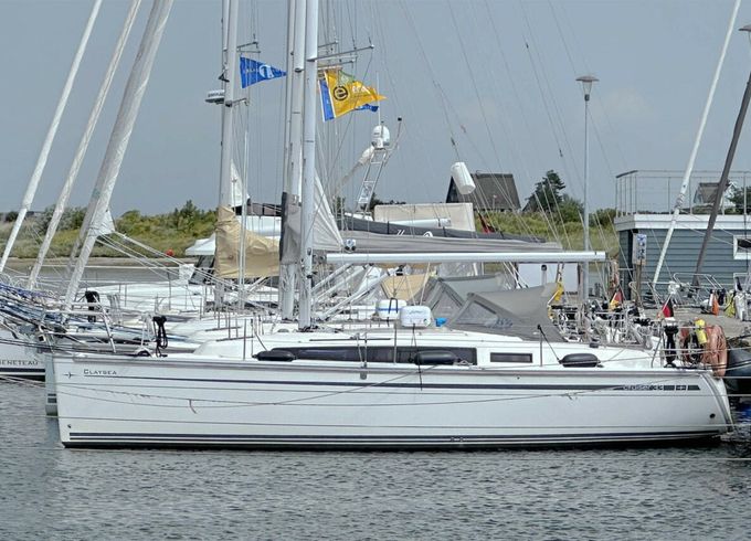 Bavaria Cruiser 33