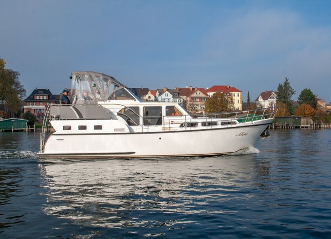 Pedro Skiron 35 AK
