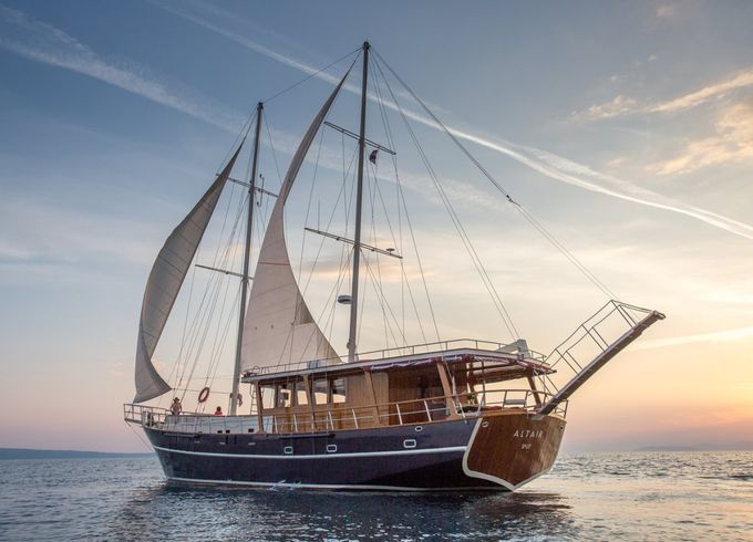 Unknown M/S Altair