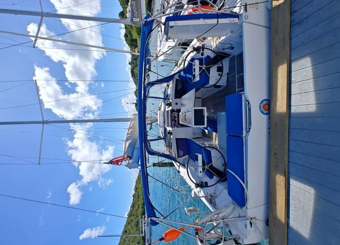 Dufour 430