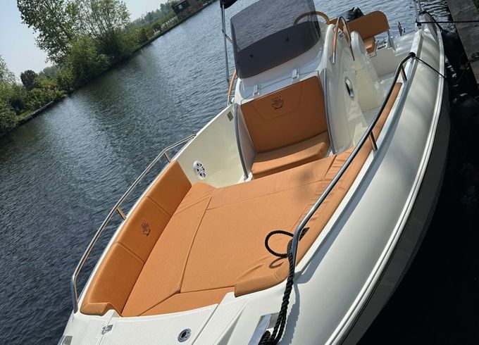 Prua Jaguar 7