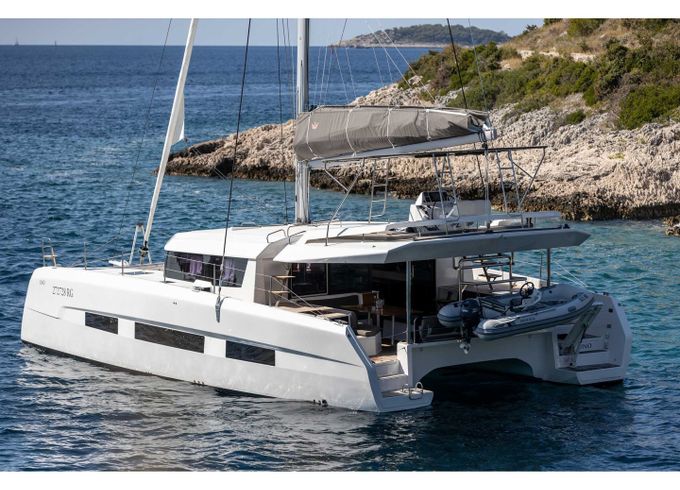 Dufour Catamarans 48 Sail