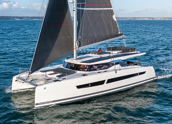 Fountaine Pajot Aura 51