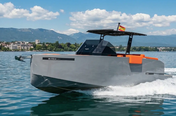 DE ANTONIO Yachts De Antonio D28 Open