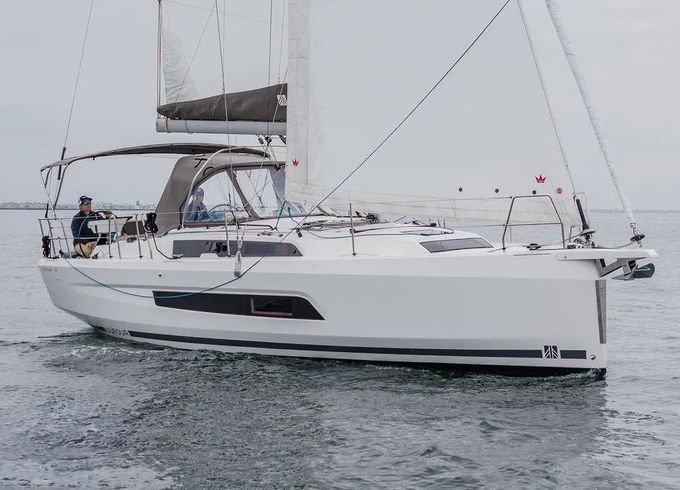 Dufour 37
