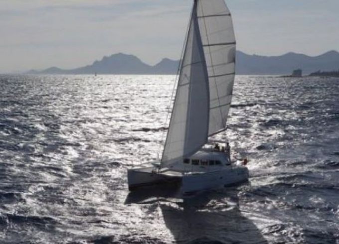 Lagoon 380 S2
