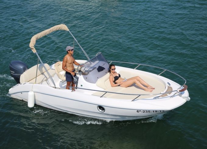 Sessa Marine Key Largo 20