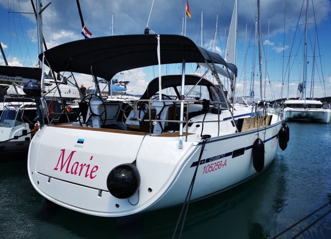 Bavaria Cruiser 51