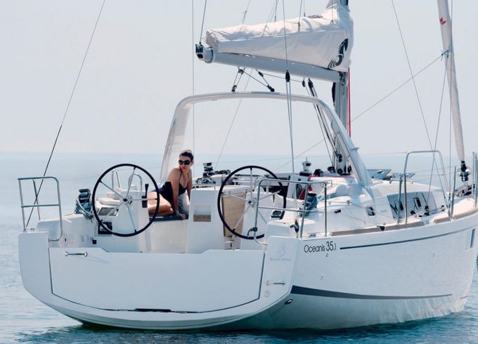 Bénéteau Oceanis 351