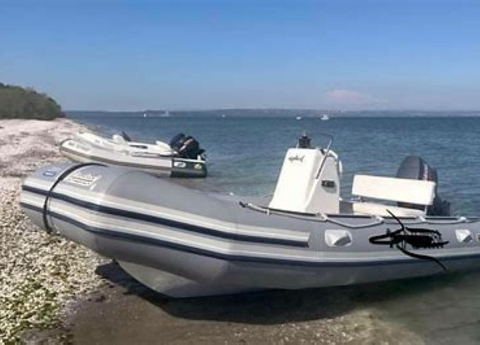 Bombard Explorer 485 FB