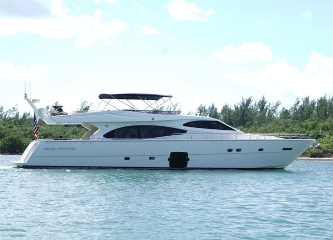Ferretti 80