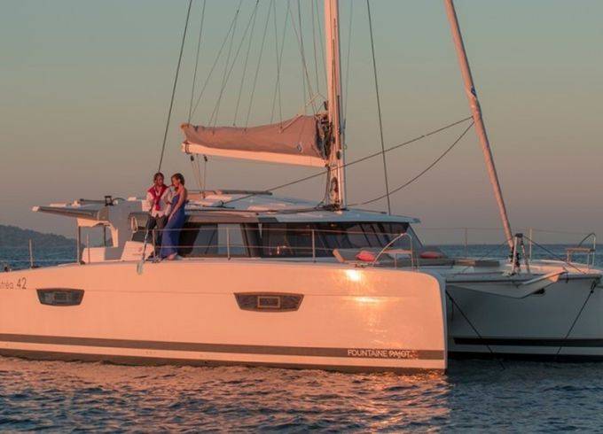 Fountaine Pajot Astrea 42