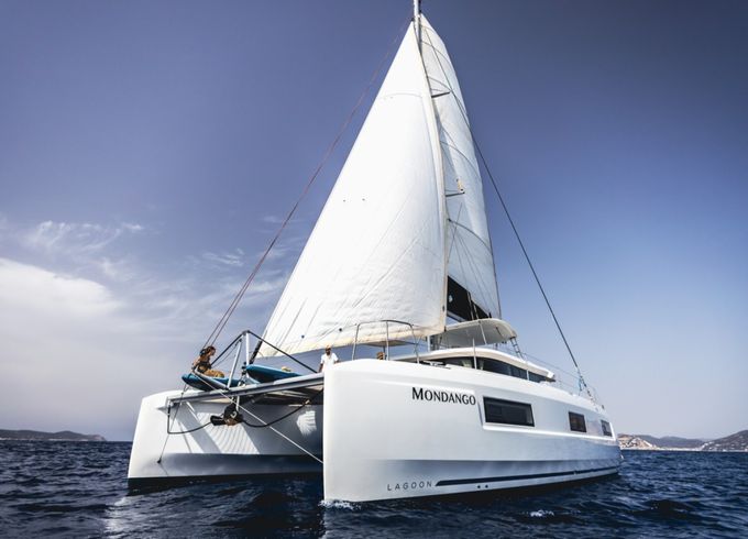 Lagoon 46