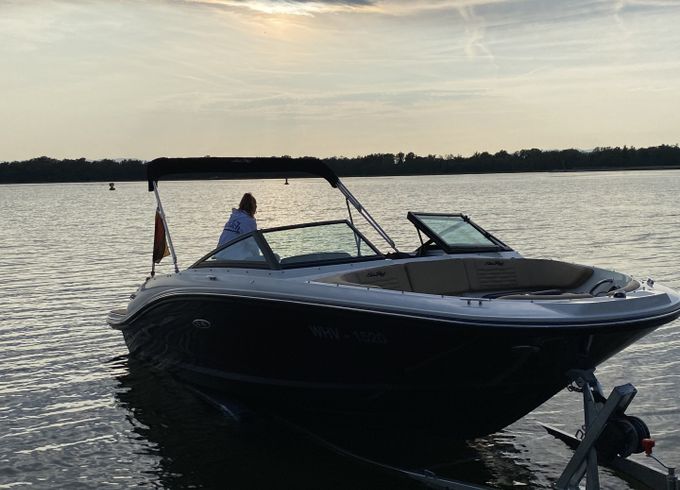 Sea Ray SPX 190