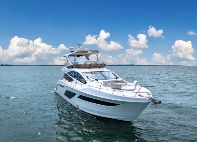 Sea Ray 60