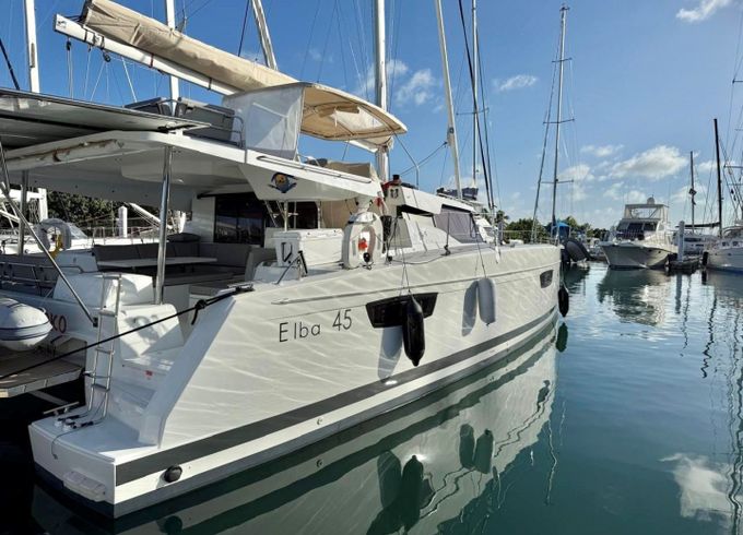 Fountaine Pajot Elba 45