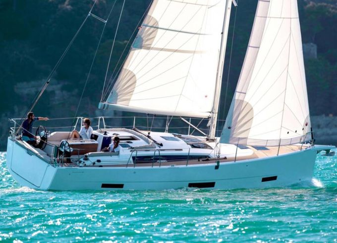 Dufour 390 Grand Large