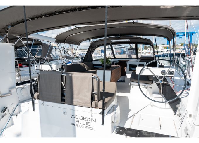 Dufour 470