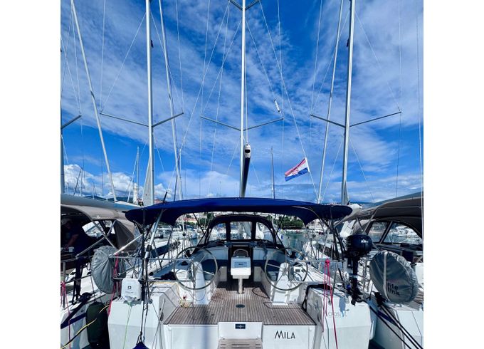 Bavaria C38