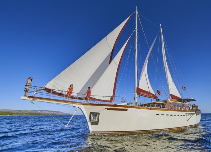 Custom Made M/S Morning Star