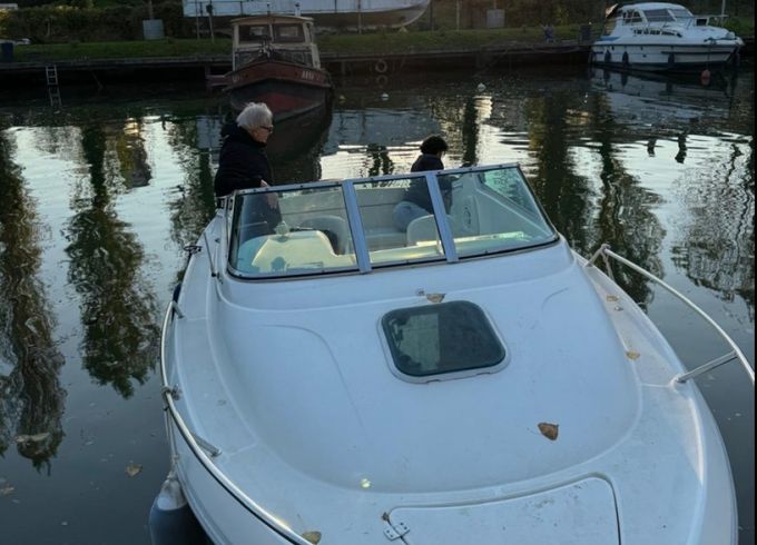 Jeanneau Leader 605