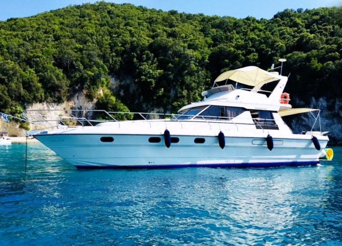Princess, UK 47 Flybridge