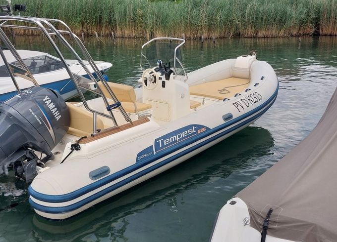 Capelli Tempest 626 Ivory