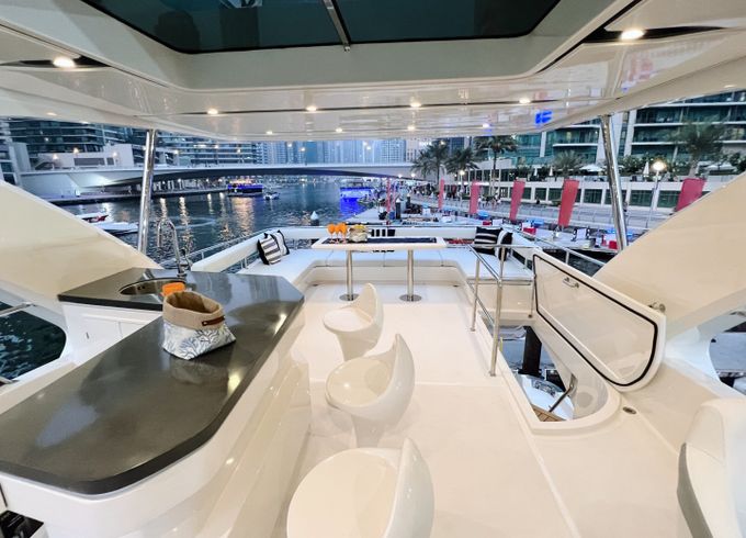 Azimut X32