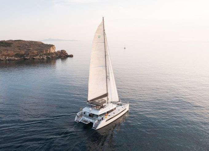 Lagoon 560