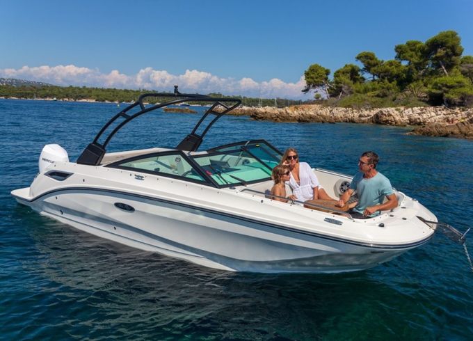 Régal 2700 Bowrider
