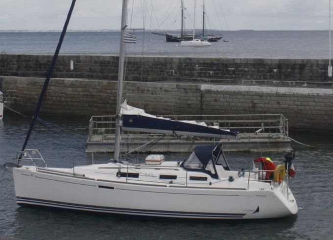 Dufour 325 Grand Large